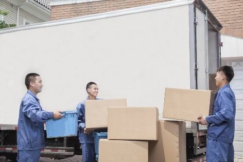 Flexible man and van transport for Islington home and office moves