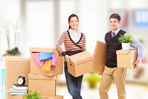 Local moving truck covering Islington and nearby areas